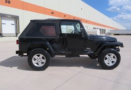 2006 Jeep Wrangler - Image 10
