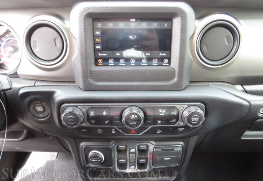 2019 Jeep Wrangler Unlimited - Image 38