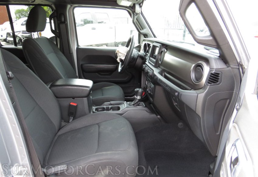 2019 Jeep Wrangler Unlimited - Image 17