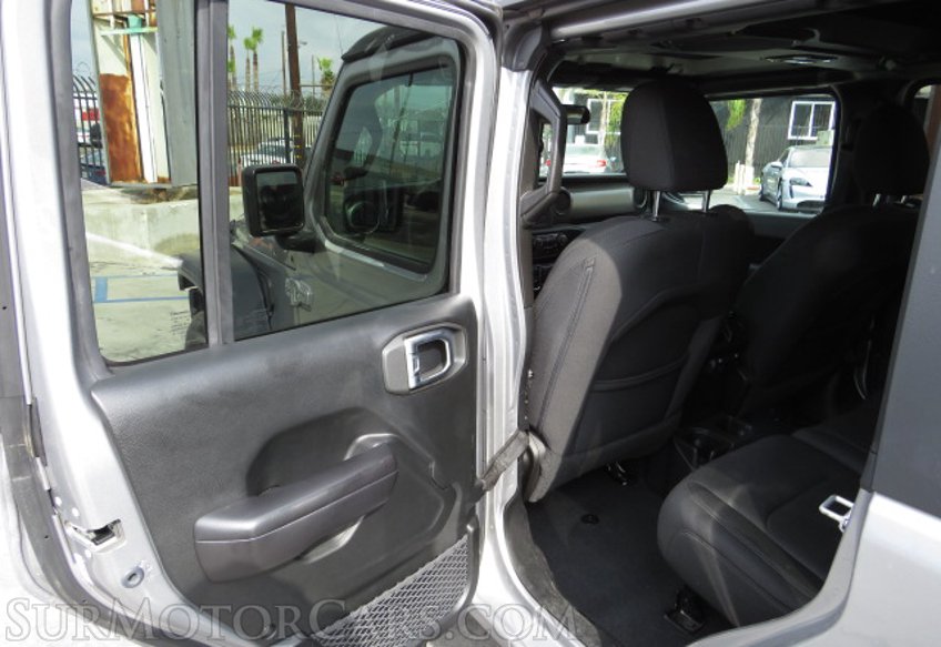 2019 Jeep Wrangler Unlimited - Image 18