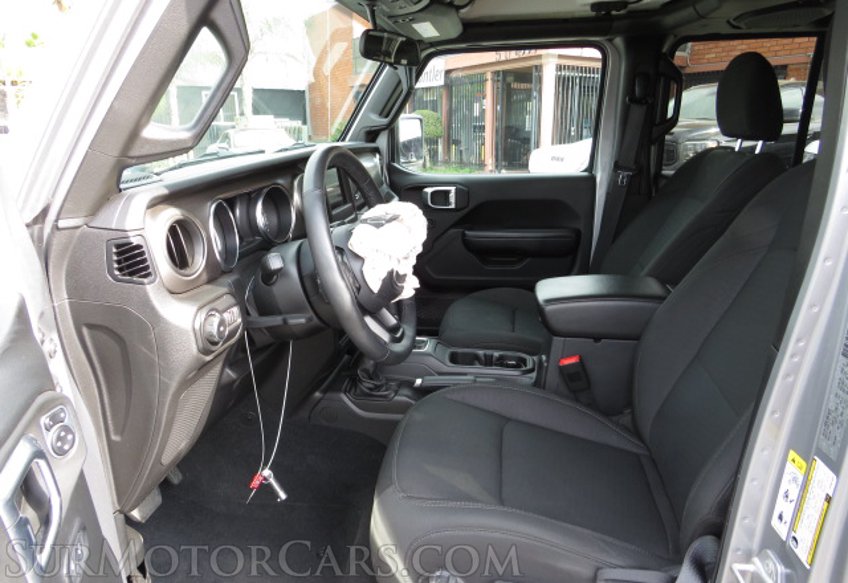 2019 Jeep Wrangler Unlimited - Image 14