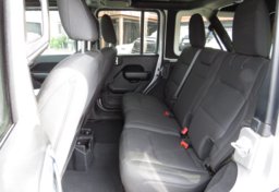 2019 Jeep Wrangler Unlimited - Image 24