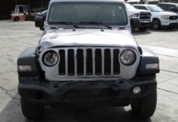 2019 Jeep Wrangler Unlimited - Image 11
