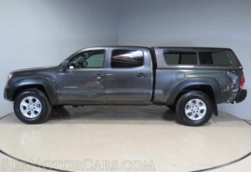 2013 Toyota Tacoma - Image 6