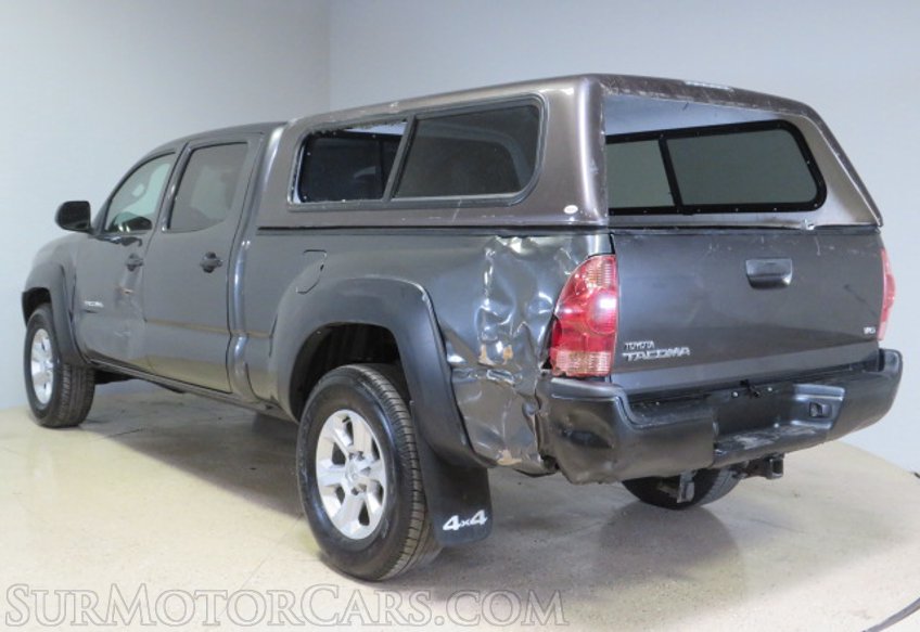 2013 Toyota Tacoma - Image 10