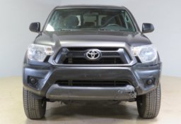 2013 Toyota Tacoma - Image 11