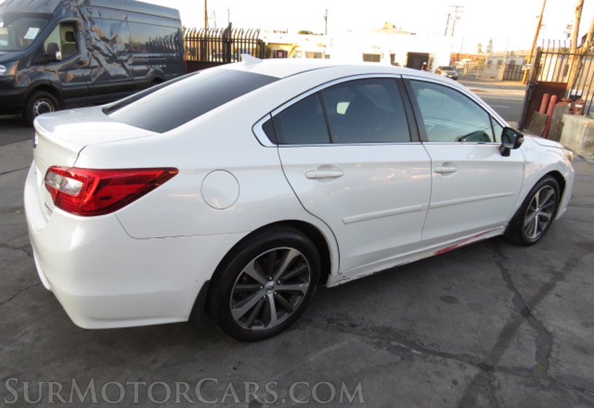 2017 Subaru Legacy - Image 9