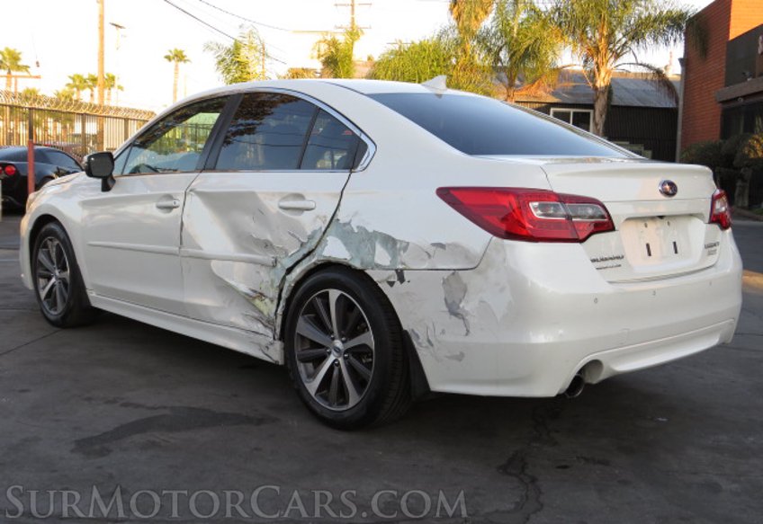 2017 Subaru Legacy - Image 8