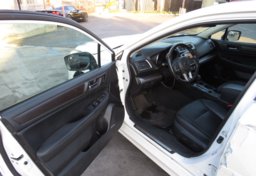 2017 Subaru Legacy - Image 22