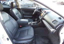 2017 Subaru Legacy - Image 24