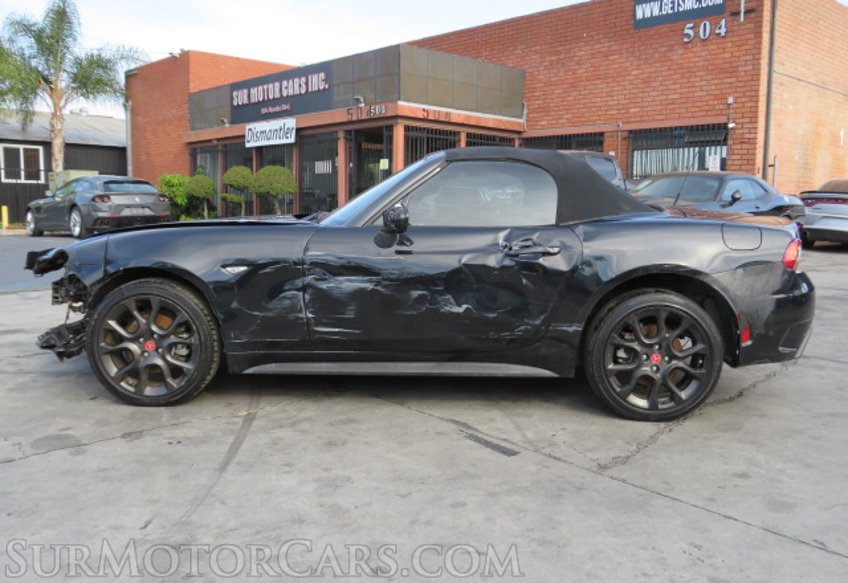2017 FIAT 124 Spider - Image 11