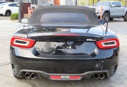 2017 FIAT 124 Spider - Image 16