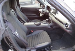 2017 FIAT 124 Spider - Image 24