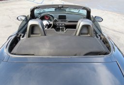 2017 FIAT 124 Spider - Image 18