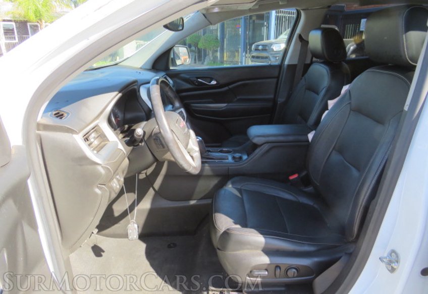 2018 GMC Acadia - Image 21