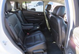 2018 GMC Acadia - Image 28