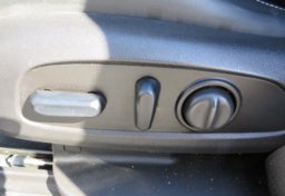 2018 GMC Acadia - Image 49