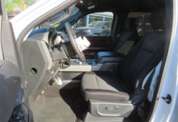 2018 Ford Expedition - Image 21