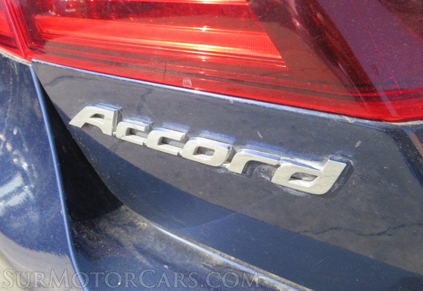 2017 Honda Accord Sedan - Image 18