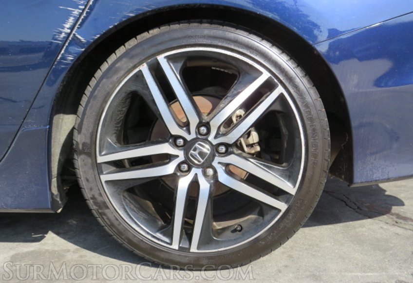 2017 Honda Accord Sedan - Image 16