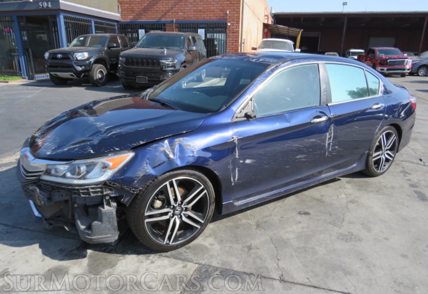 2017 Honda Accord Sedan - Image 4