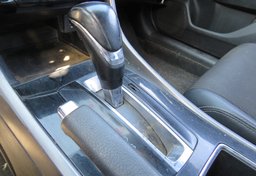 2017 Honda Accord Sedan - Image 42