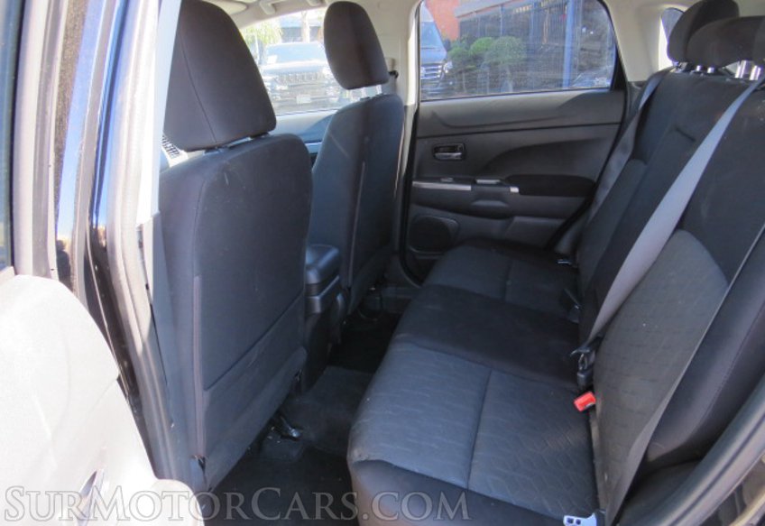 2021 Mitsubishi Outlander Sport - Image 29