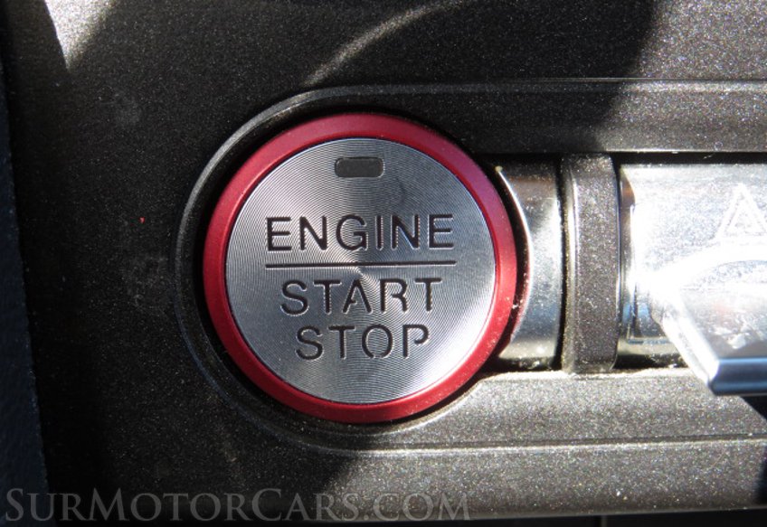 2019 Ford Mustang - Image 31