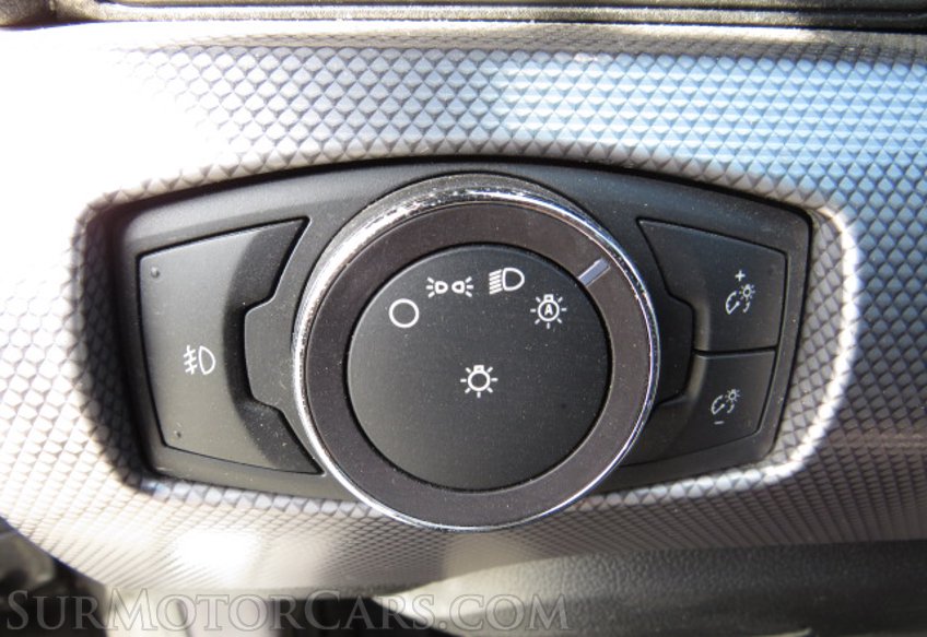 2019 Ford Mustang - Image 34