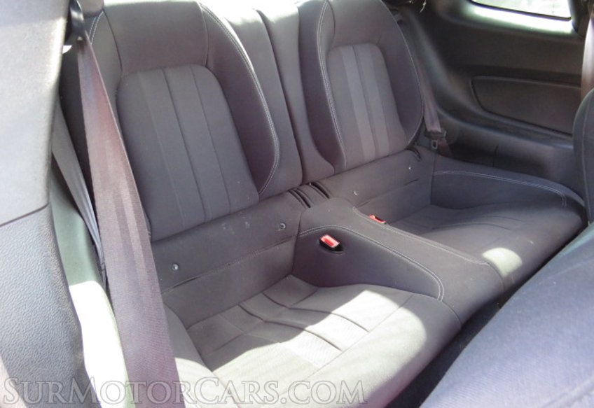 2019 Ford Mustang - Image 23