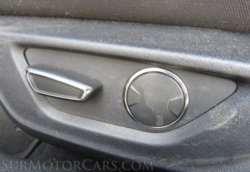 2019 Ford Mustang - Image 38