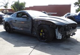 2019 Ford Mustang - Image 2