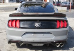2019 Ford Mustang - Image 11