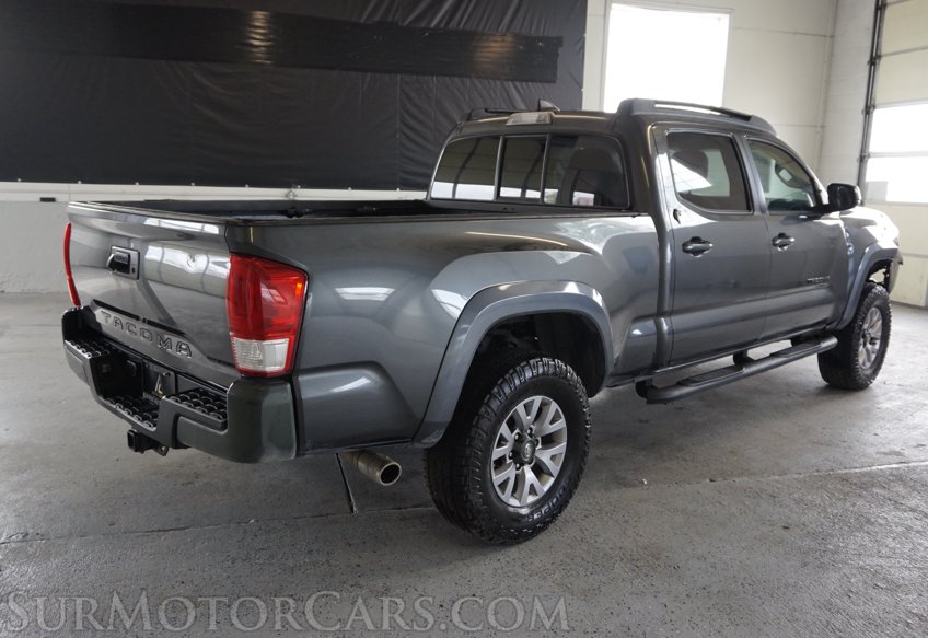 2017 Toyota Tacoma - Image 4