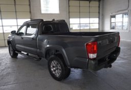 2017 Toyota Tacoma - Image 9