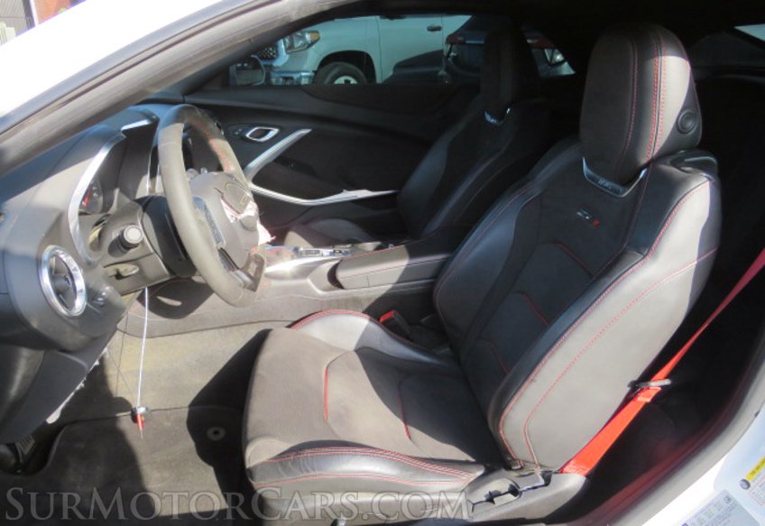 2017 Chevrolet Camaro ZL1 - Image 26