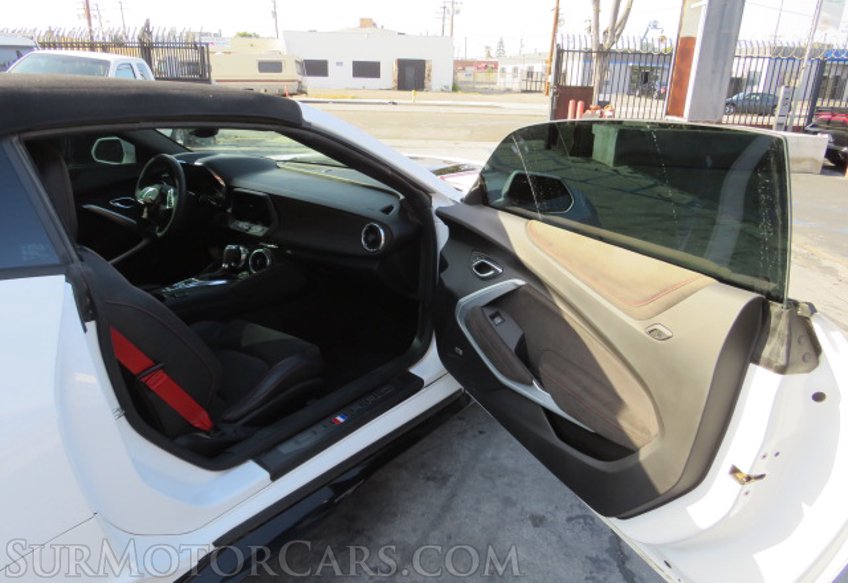 2017 Chevrolet Camaro ZL1 - Image 24