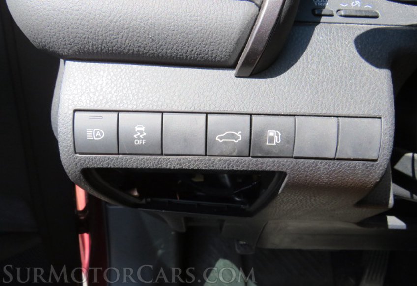 2018 Toyota Camry - Image 41