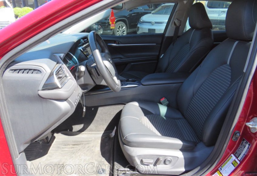 2018 Toyota Camry - Image 21