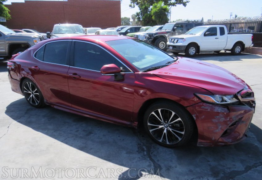 2018 Toyota Camry - Image 2