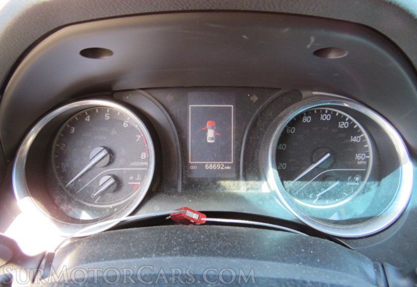 2018 Toyota Camry - Image 32