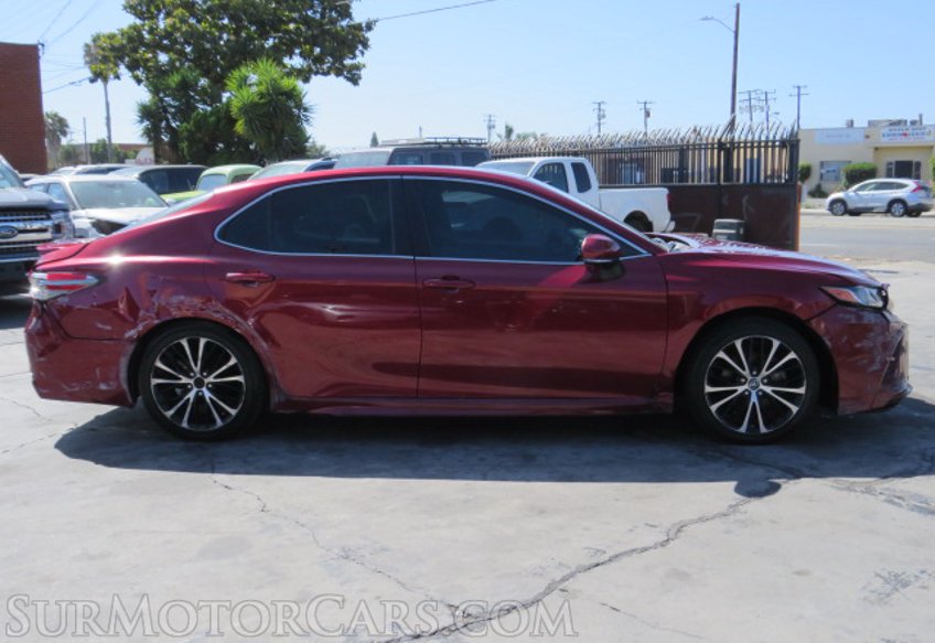 2018 Toyota Camry - Image 6