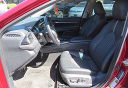 2018 Toyota Camry - Image 21