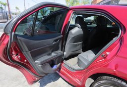 2018 Toyota Camry - Image 25