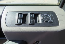 2019 Ford F-150 - Image 39