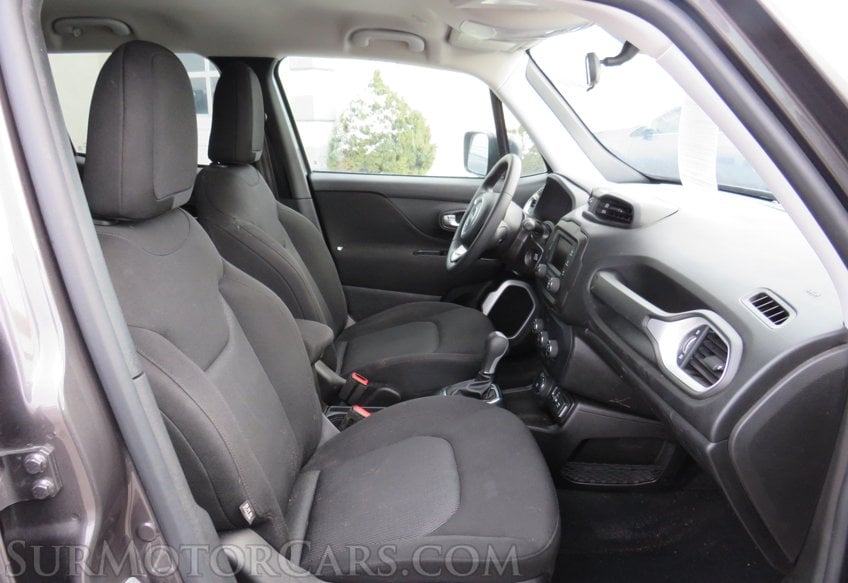 2020 Jeep Renegade - Image 33