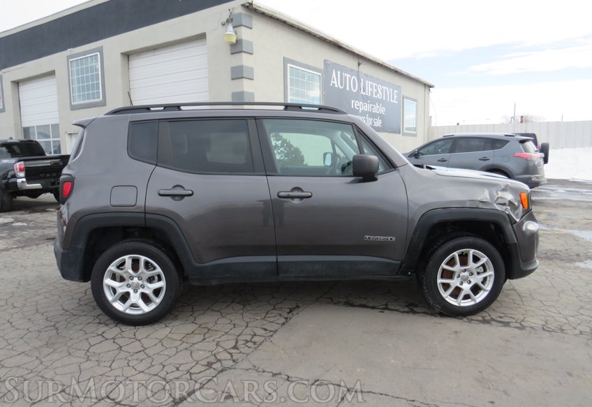 2020 Jeep Renegade - Image 9