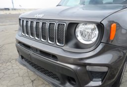 2020 Jeep Renegade - Image 21