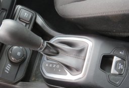 2020 Jeep Renegade - Image 49