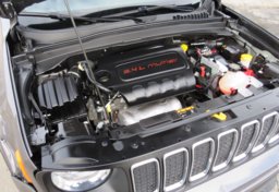 2020 Jeep Renegade - Image 60